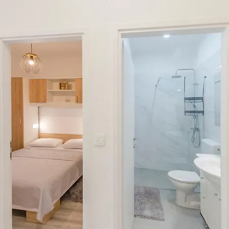 Apartment Maja With Jacuzzi *
